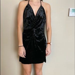 Women’s Black Velvet Zara Dress